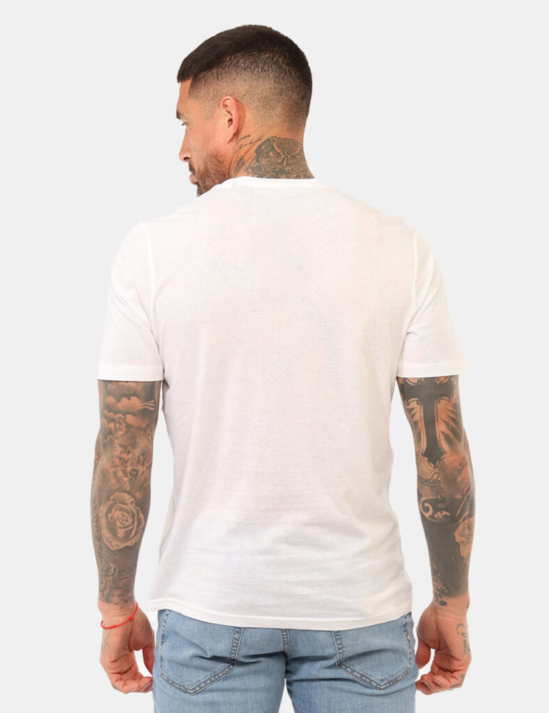 T-shirt Goha Bianca - T-shirt GOHA Bianca da uomo La T-shirt GOHA Bianca è il capo perfetto per chi ama uno stile pulito, v