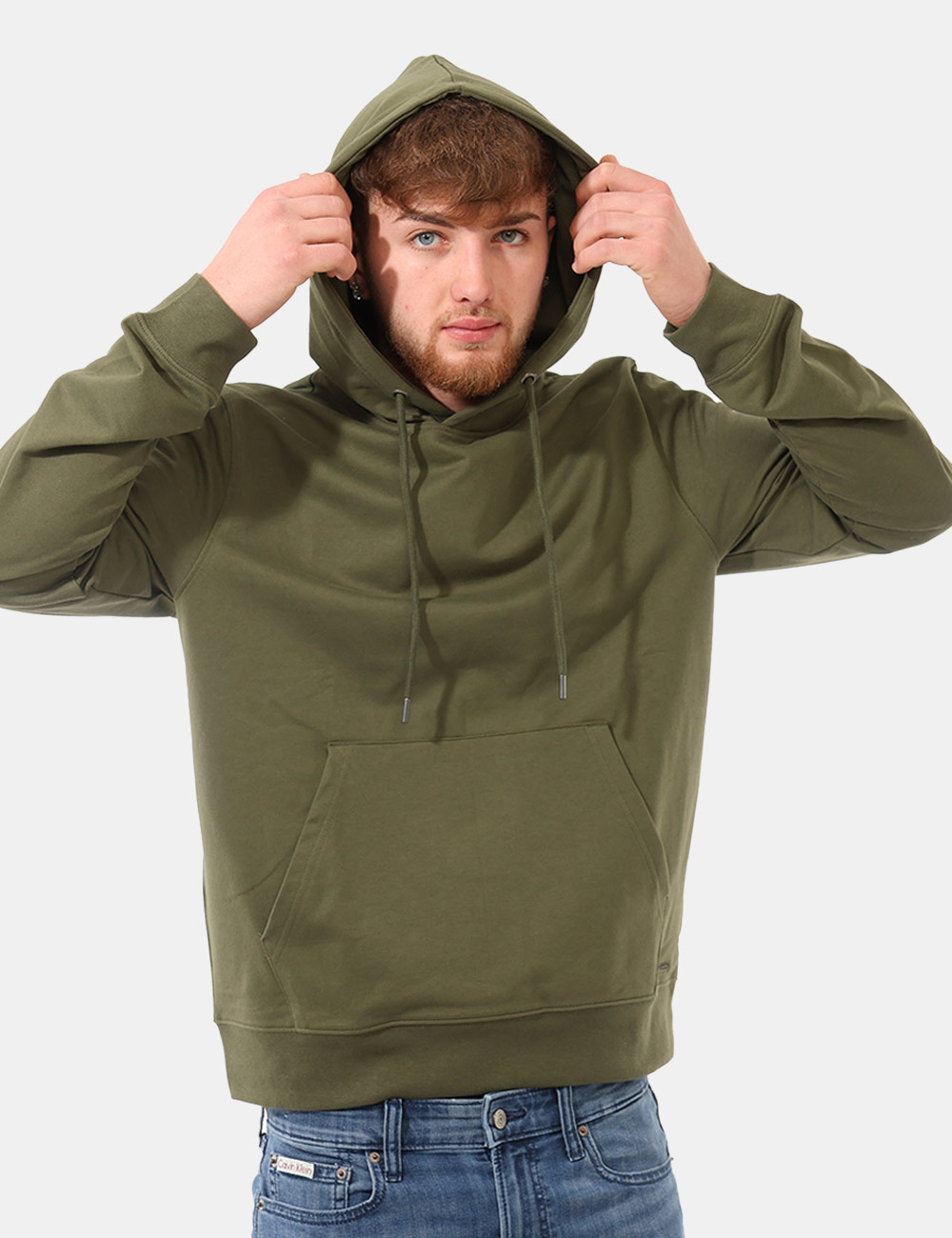 P12004-OB_MILITARE_PE26_1 Felpa Concept83 Verde - La Felpa CONCEPT83 Verde è il capo perfetto per aggiungere un tocco di energia e stile al tuo guarda