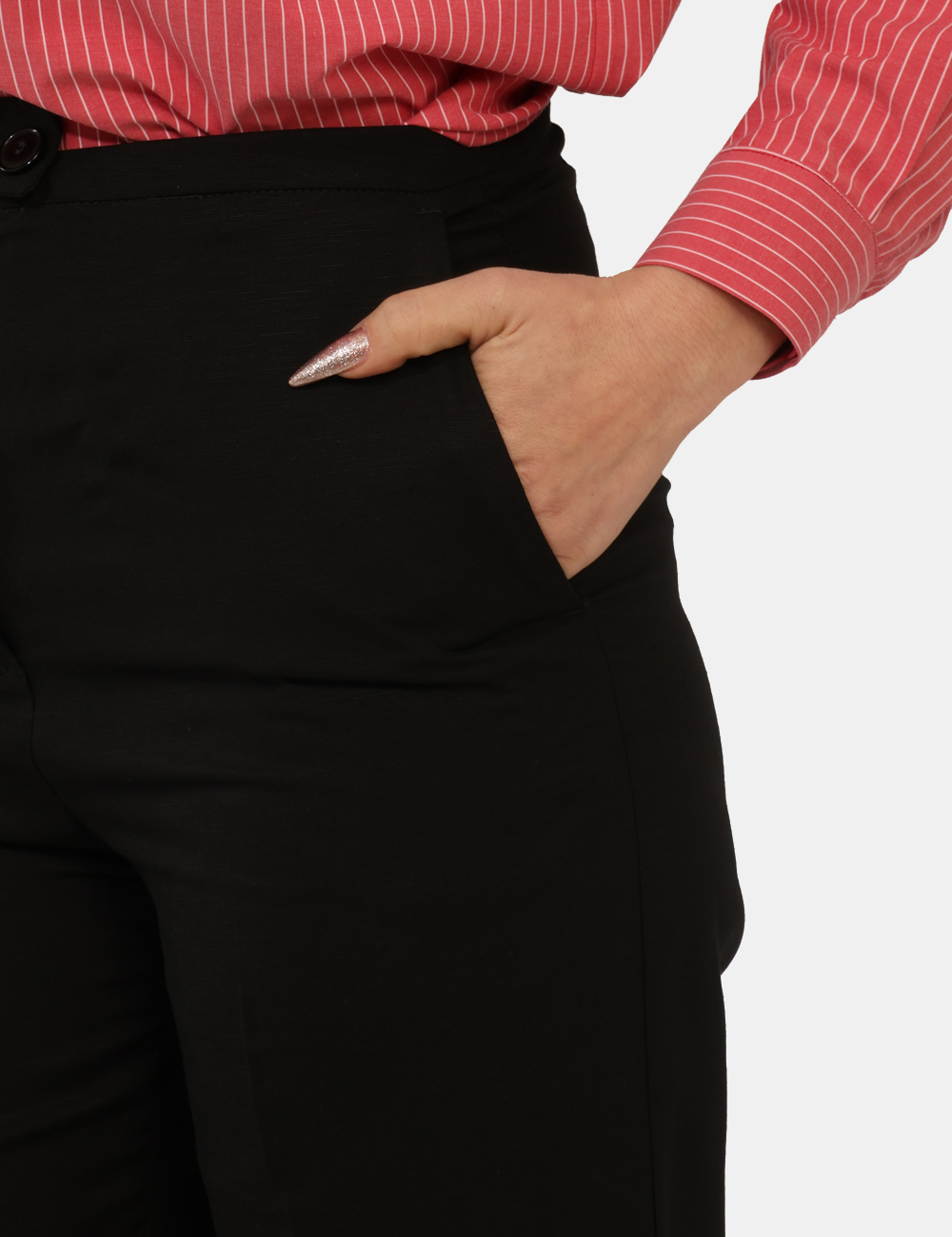 PD12SP26-TVLI02-LIVIS-NEW-OB_NERO_PE26_4 Pantaloni Materica Neri - Pantaloni MATERICA Neri I Pantaloni MATERICA Neri sono un capo essenziale e raffinato, perfetto pe