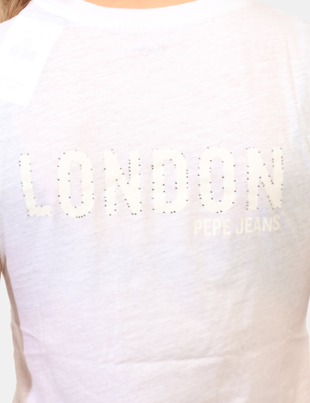 PL5000087-OB_WHITE-P800_PE26_3 T-shirt Pepe Jeans Bianca - T-shirt PEPE JEANS Bianca da donna La T-shirt PEPE JEANS Bianca è un capo essenziale rivisitato