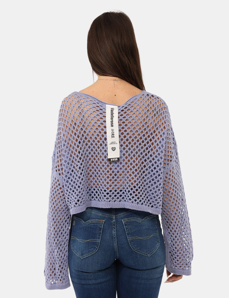 Maglia Via Delle Rose Viola - La Maglia VIA DELLE ROSE Viola è il capo perfetto per chi desidera un look fresco, femminile e