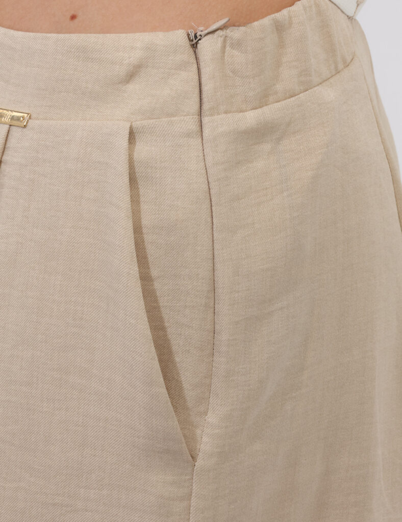 Completo Explosion Beige - Completo EXPLOSION Beige da donna Elegante, versatile e contemporaneo, il Completo EXPLOSION Beig