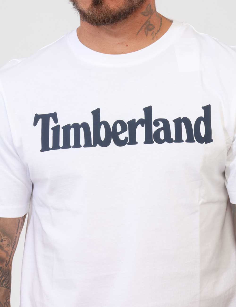 A2BRN-OB_WHITE_PE26_3 T-shirt Timberland Bianca - T-shirt TIMBERLAND Bianca da uomo Pulita, versatile e sempre attuale, la T-shirt TIMBERLAND Bian