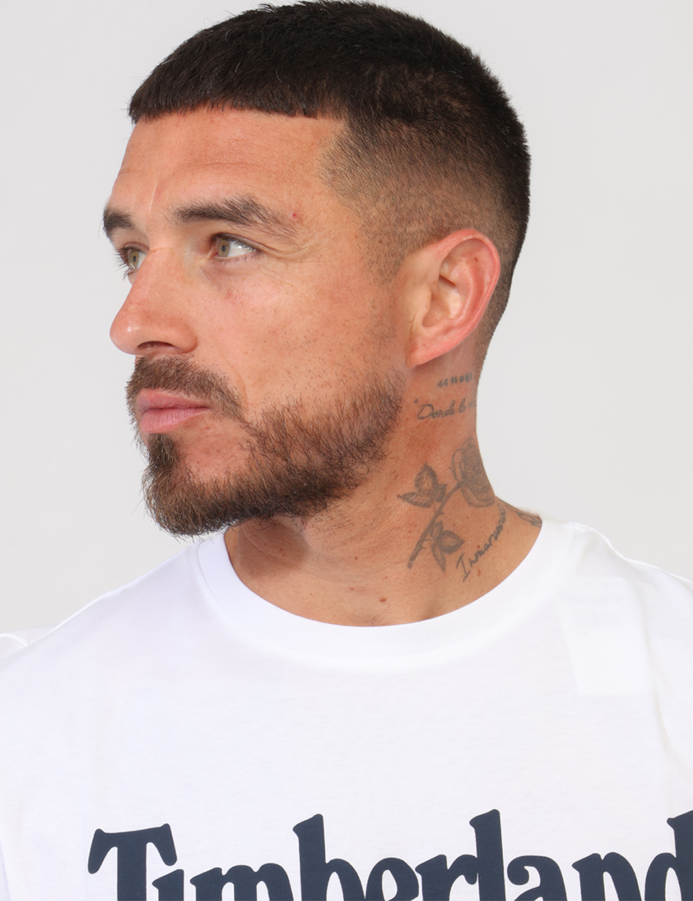 A2BRN-OB_WHITE_PE26_4 T-shirt Timberland Bianca - T-shirt TIMBERLAND Bianca da uomo Pulita, versatile e sempre attuale, la T-shirt TIMBERLAND Bian