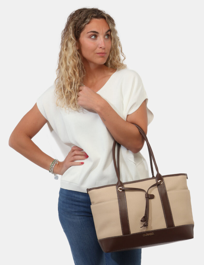 Borsa Cafe`Noir Beige - Borsa CAFeNOIR Beige da donna Elegante, versatile e perfetta per accompagnarti in ogni momento dell