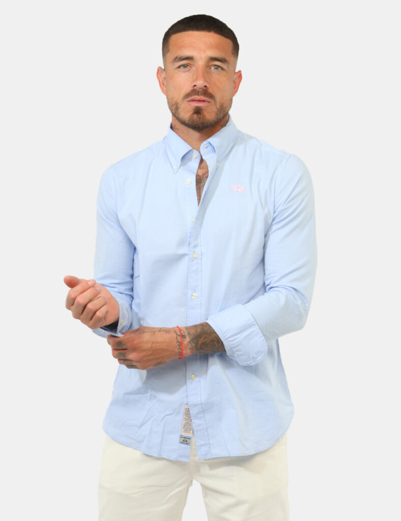 Camicia La Martina Azzurra - Camicia LA MARTINA Azzurra da uomo La Camicia LA MARTINA Azzurra è la scelta ideale per chi des
