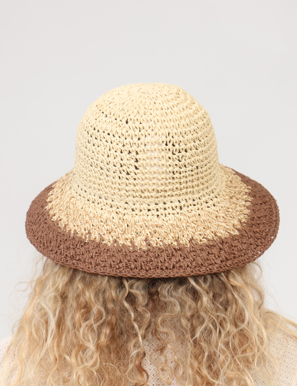 CEP0896SP-OB_BROWN_PE26_2 Cappello Concept83 Marrone - Cappello CONCEPT83 Marrone da donna Naturale, elegante e perfetto per la stagione più luminosa,