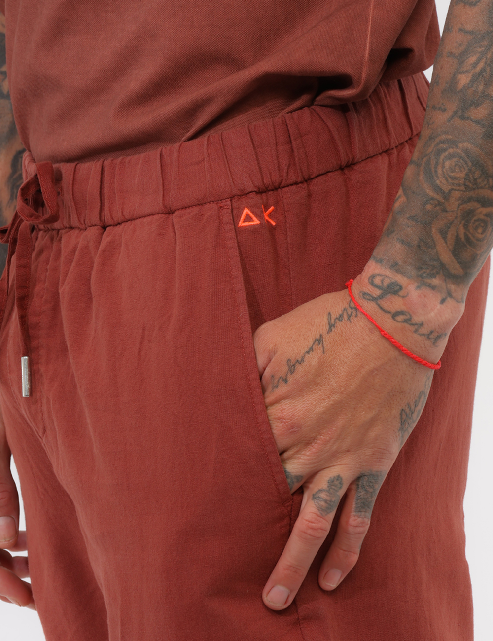 CPP36120-N-CB_RUGGINE_PE26_4 Pantalone Sun68 Marrone tg.L - Pantalone SUN68 Marrone da uomo Il Pantalone SUN68 Marrone è la scelta ideale per chi cerca u
