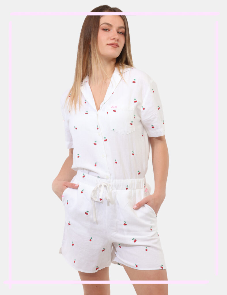 Shorts Sun68 Bianchi tg.M - Shorts SUN68 Bianchi da donna Gli Shorts SUN68 Bianchi sono il capo perfetto per vivere la stagi