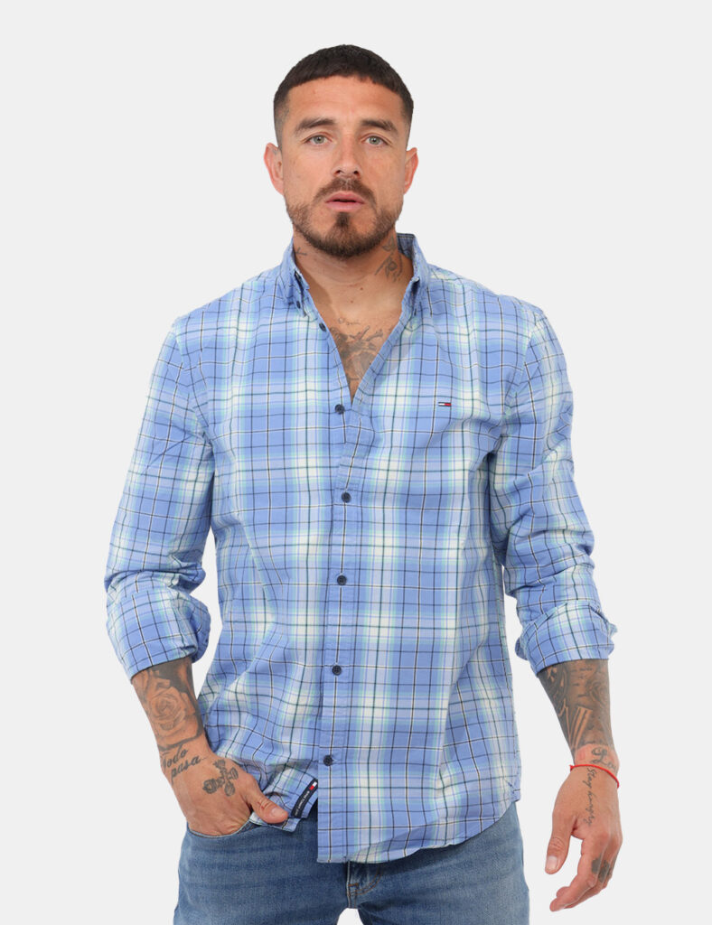 Camicia Tommy Hilfiger Azzurra - Camicia TOMMY HILFIGER Azzurra da uomo Elegante nella sua semplicità e perfetta per ogni oc