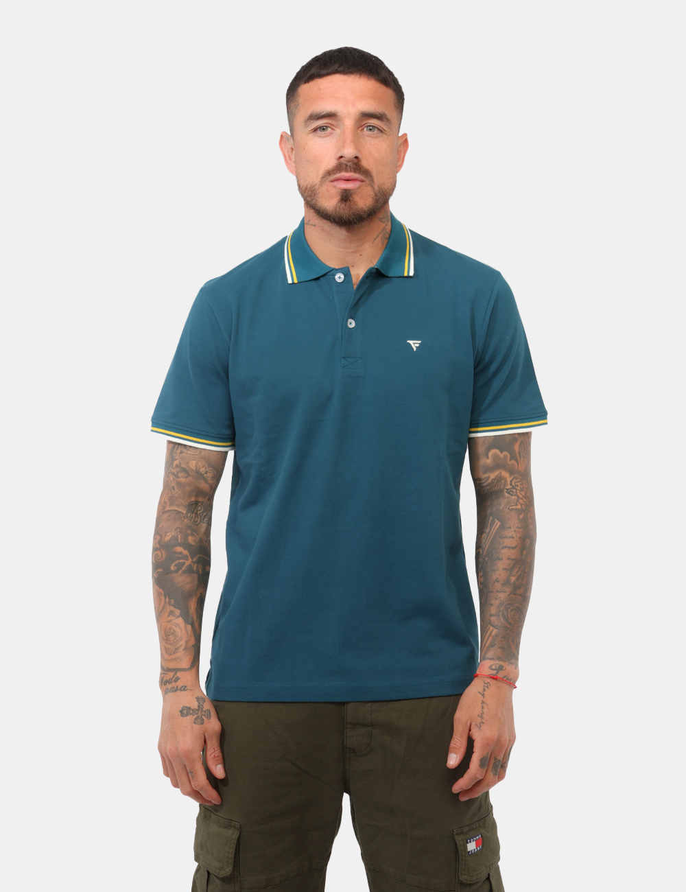 FM26S07QU-SB_ATLANTIC_PE26_5 Polo Fred Mello Verde - Polo FRED MELLO Verde da uomo La Polo FRED MELLO Verde è il capo ideale per chi cerca uno stile vers