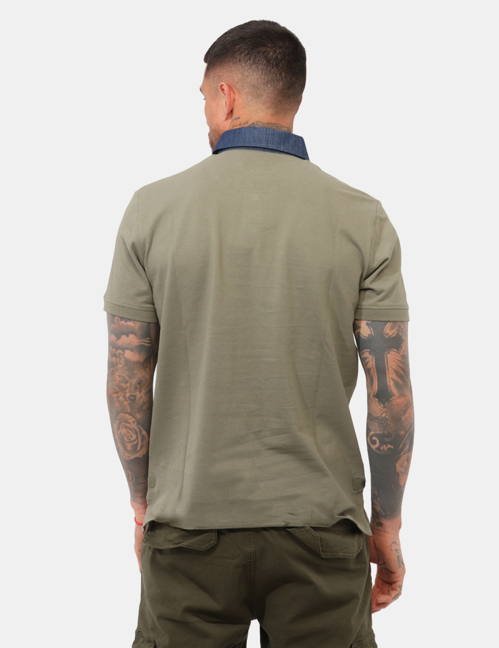 FM26S17QC-SB_ARMY_PE26_2 Polo Fred Mello Verde - Polo FRED MELLO Verde da uomo La Polo FRED MELLO Verde è la scelta ideale per chi desidera distingue