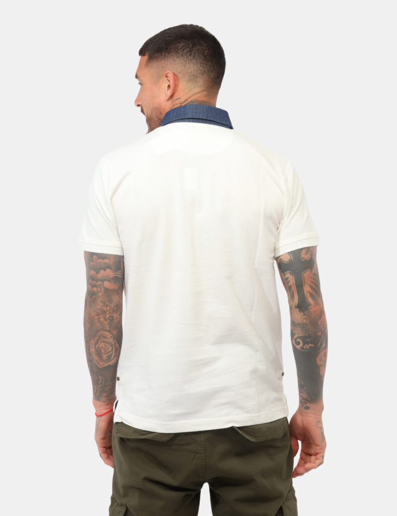 Polo Fred Mello Bianca - Polo FRED MELLO Bianca da uomo La Polo FRED MELLO Bianca è il capo perfetto per chi cerca uno stile