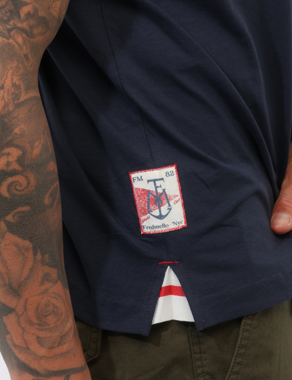 FM26S18QC-SB_BLUE_PE26_5 Polo Fred Mello Blu - Polo FRED MELLO Blu da uomo La Polo FRED MELLO Blu è il capo ideale per chi desidera un look curato ma