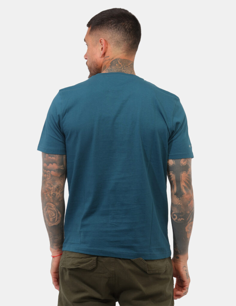 T-shirt Fred Mello Verde - T-shirt FRED MELLO Verde da uomo La T-shirt FRED MELLO Verde è il capo ideale per chi cerca un eq