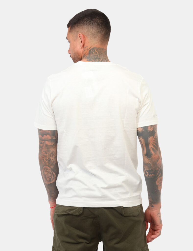 T-shirt Fred Mello Bianca - T-shirt FRED MELLO Bianca da uomo La T-shirt FRED MELLO Bianca è il capo ideale per chi desidera