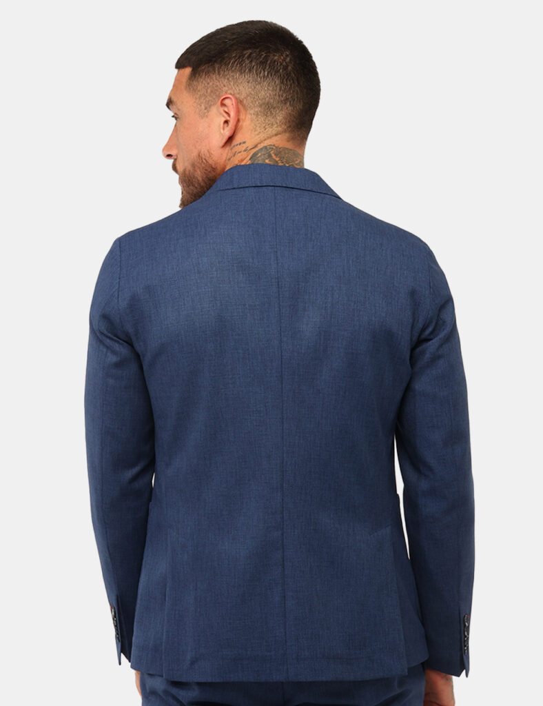 Giacca Prj22. Blu - Giacca PRJ22 Blu da uomo La Giacca PRJ22 Blu è il capo ideale per affrontare con stile la stagione più d