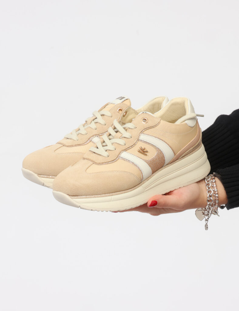 Sneakers Keys Beige - Sneakers KEYS Beige da donna Le Sneakers KEYS Beige rappresentano l’equilibrio perfetto tra stile esse