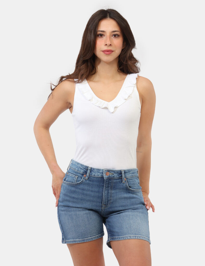 Shorts Pepe Jeans Azzurro - Shorts PEPE JEANS Azzurri da donna Gli Shorts PEPE JEANS Azzurri sono il capo perfetto per viver