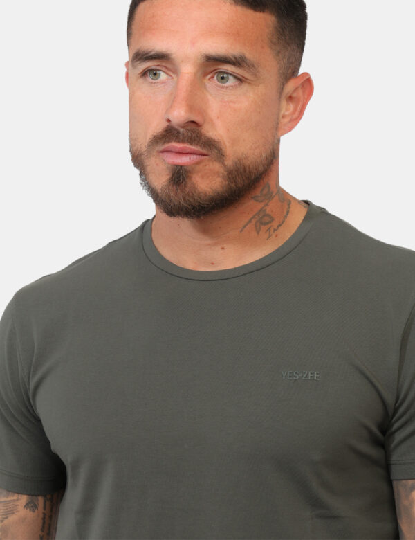 YES ZEE by ESSENZA T-Shirt e Top - Uomo