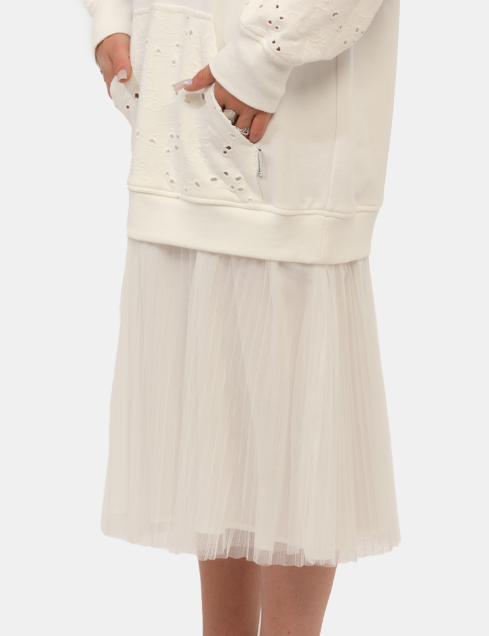 241LL-2JGG-SB_OFF-WHITE_PE26_5 Vestito Twin Set Bianco - Vestito TWIN SET Bianco da donna Originale, femminile e ricco di dettagli ricercati, questo Vestit