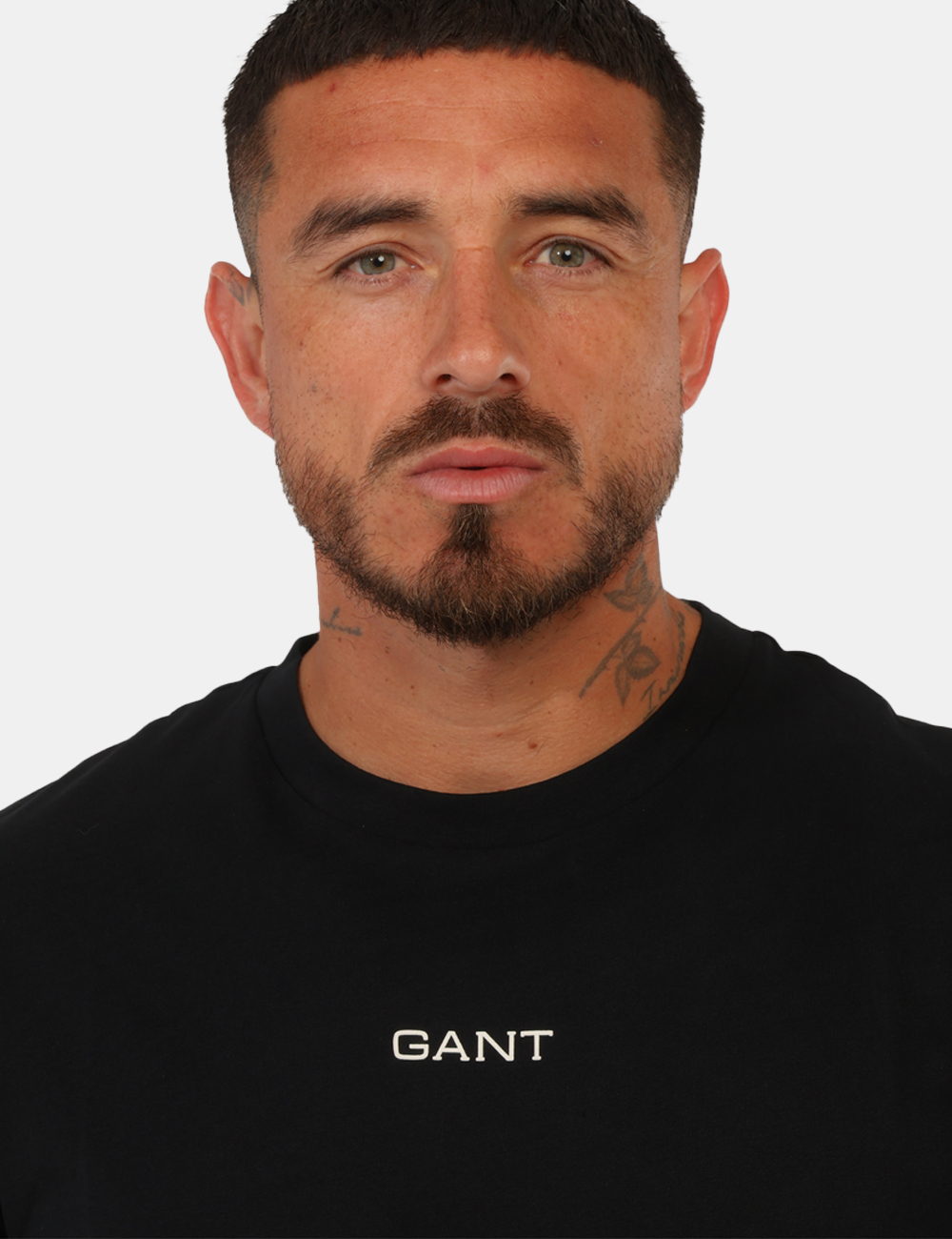 2501-2003308-SB_5_PE26_3 T-shirt Gant Nera - T-shirt GANT Nera da uomo Moderna, versatile e dal carattere deciso, questa T-shirt GANT Nera è il capo