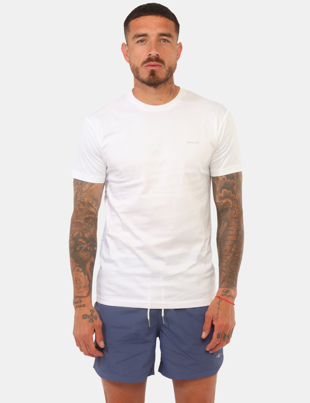 2501-2013035-SB_110_PE26_5 T-shirt Gant Bianca - T-shirt GANT Bianca da uomo Essenziale, versatile e perfetta per la stagione primavera estate, questa