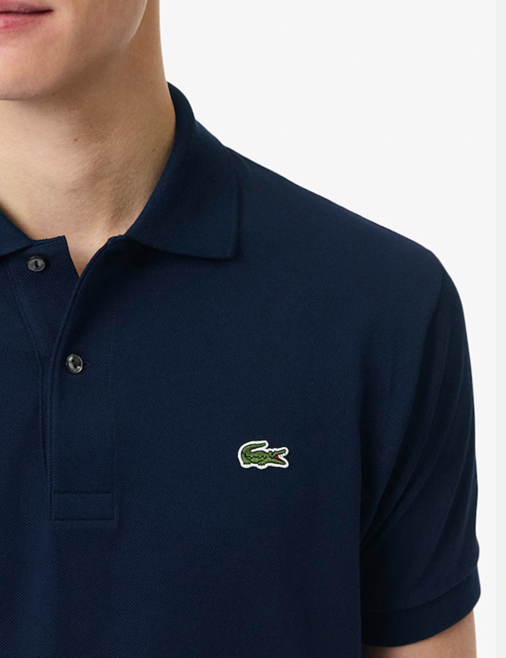 2645193-COLIS-SB_MARINE-BLUE_PE26_3 Polo Lacoste Blu - Polo LACOSTE Blu da uomo Intramontabile, versatile e perfetta per ogni occasione casual chic, la Polo LAC