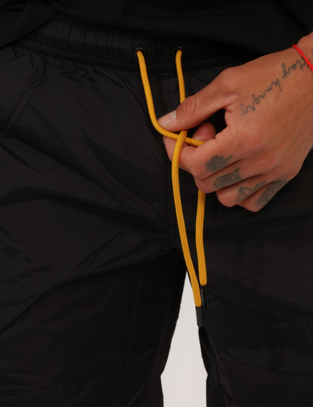 26MBM01-SB_BLACK_PE26_3 Costume Refrigiwear Nero - Costume REFRIGIWEAR nero da uomo Pratico, versatile e perfetto per affrontare la stagione estiva