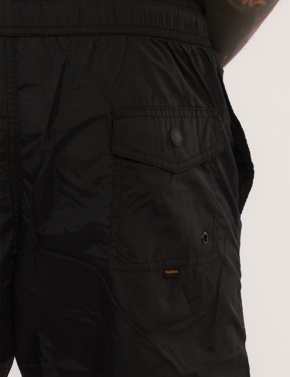 26MBM01-SB_BLACK_PE26_5 Costume Refrigiwear Nero - Costume REFRIGIWEAR nero da uomo Pratico, versatile e perfetto per affrontare la stagione estiva