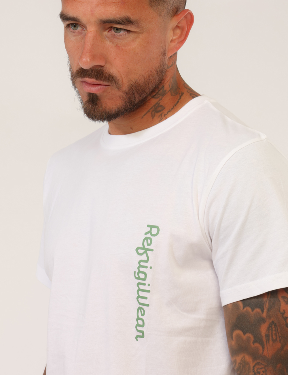 26MTS01-SB_OPTICAL-WHITE_PE26_3 T-shirt Refrigiwear Bianco - T-shirt REFRIGIWEAR bianca da uomo Essenziale, fresca e perfetta per completare i look casual d