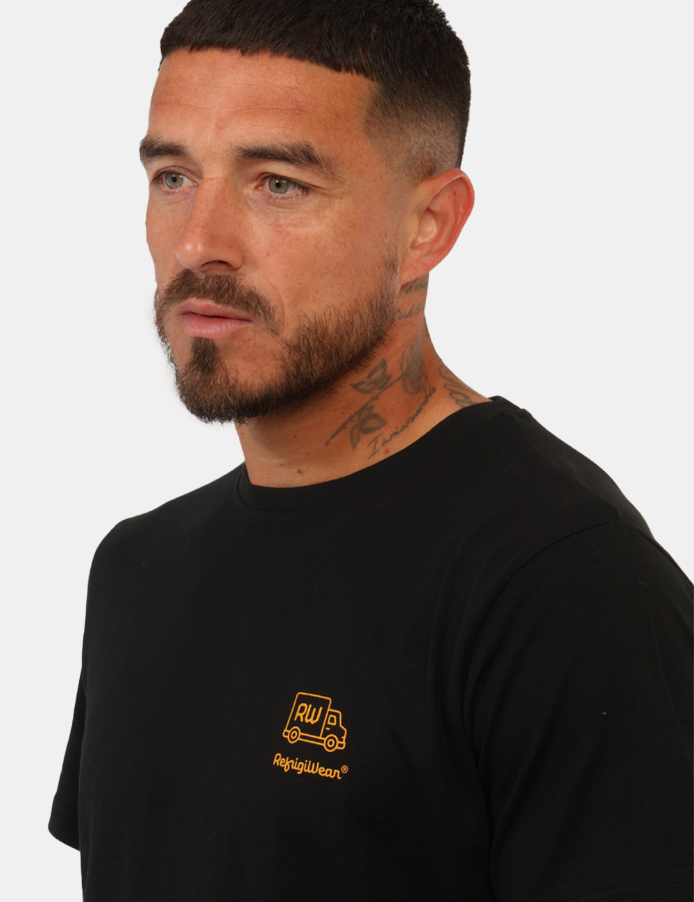 26MTS03-SB_BLACK_PE26_3 T-shirt Refrigiwear Nero - T-shirt REFRIGIWEAR nera da uomo Essenziale, versatile e perfetta per completare i look casual de