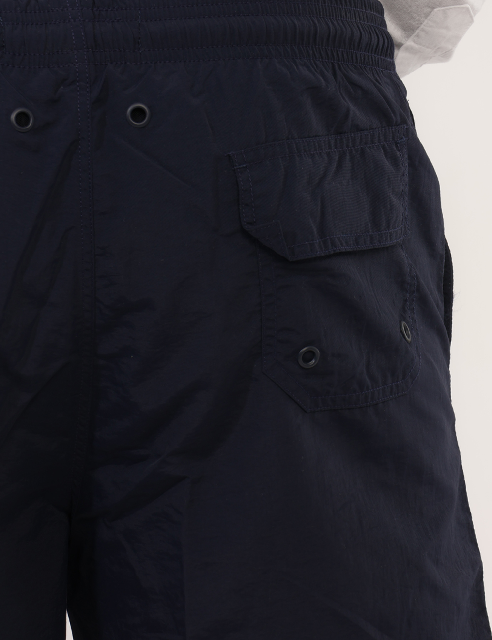 26S04BW-NYLON-SOLID-OB_NAVY-BLUE_PE26_3 Costume Goha Blu - Costume GOHA Blu da uomo Il costume GOHA blu da uomo è un capo essenziale e versatile, perfetto per viver
