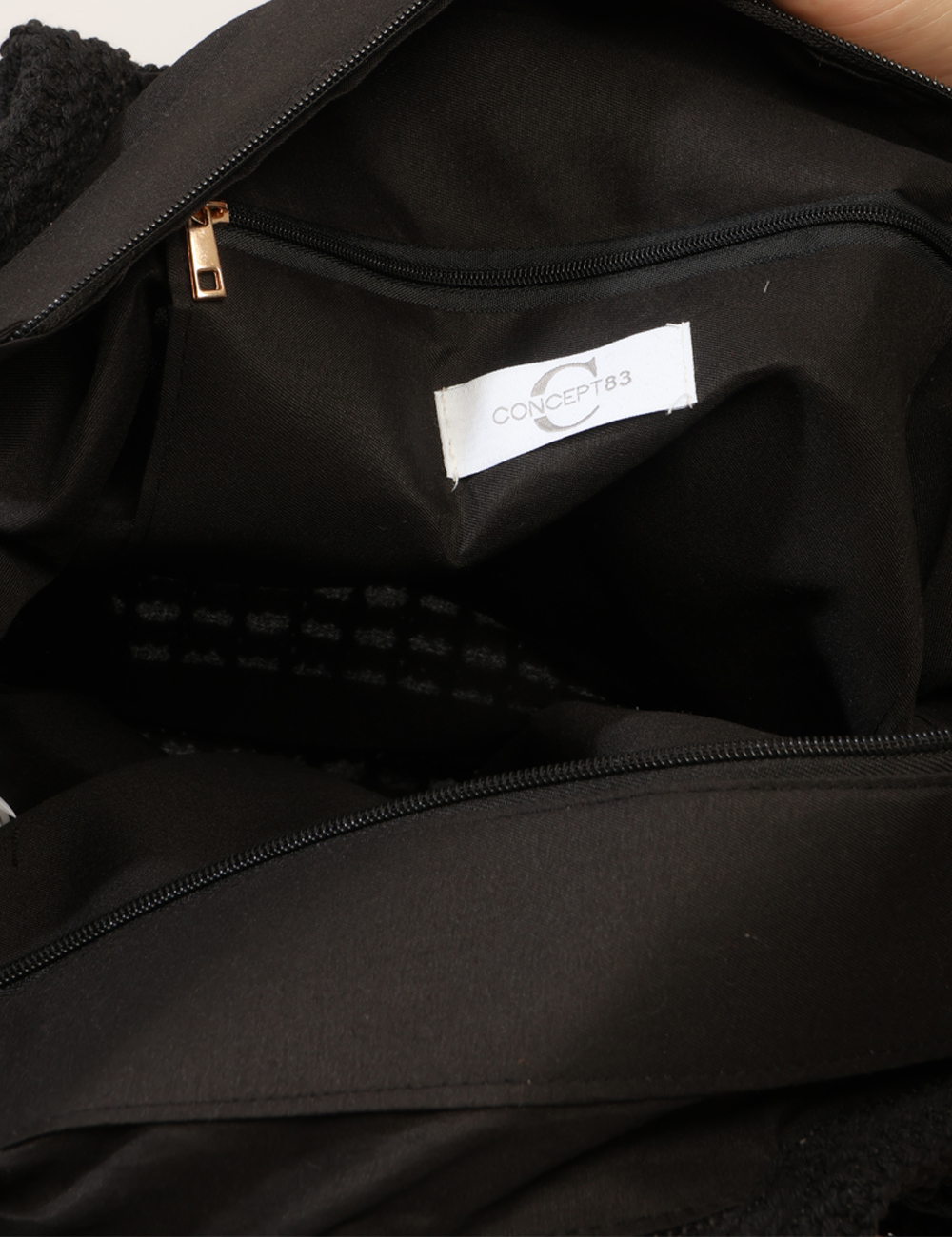 BP0374SP-OB_BLACK_PE26_2 Borsa Concept83 Nero - Borsa CONCEPT83 nera da donna traforata e capiente La Borsa CONCEPT83 Nera è l'accessorio perfetto pe