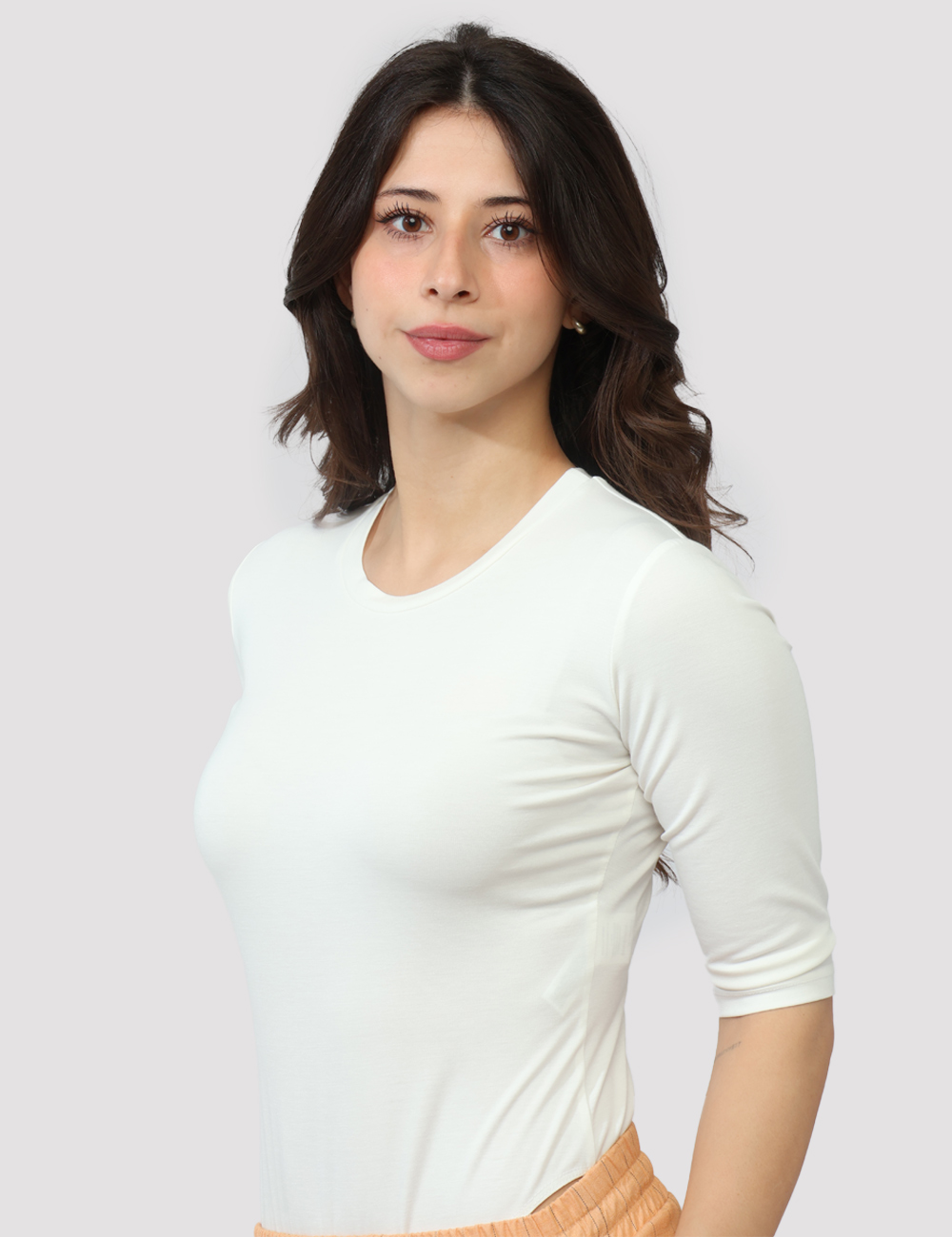 G440-3-OB_LATTE_PE26_4 Body Rue De Clerie Bianco - Body RUE DE CLERIE bianco Il body RUE DE CLERIE bianco da donna è un capo versatile e femminile,