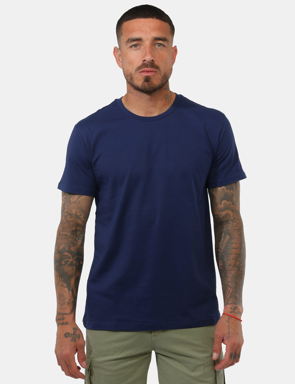 LGE6TS010754U-OB_NAVY_PE26_5 T-shirt Concept83 Blu - T-shirt CONCEPT83 blu La T-shirt CONCEPT83 blu da uomo è il capo ideale per chi desidera uno stile e