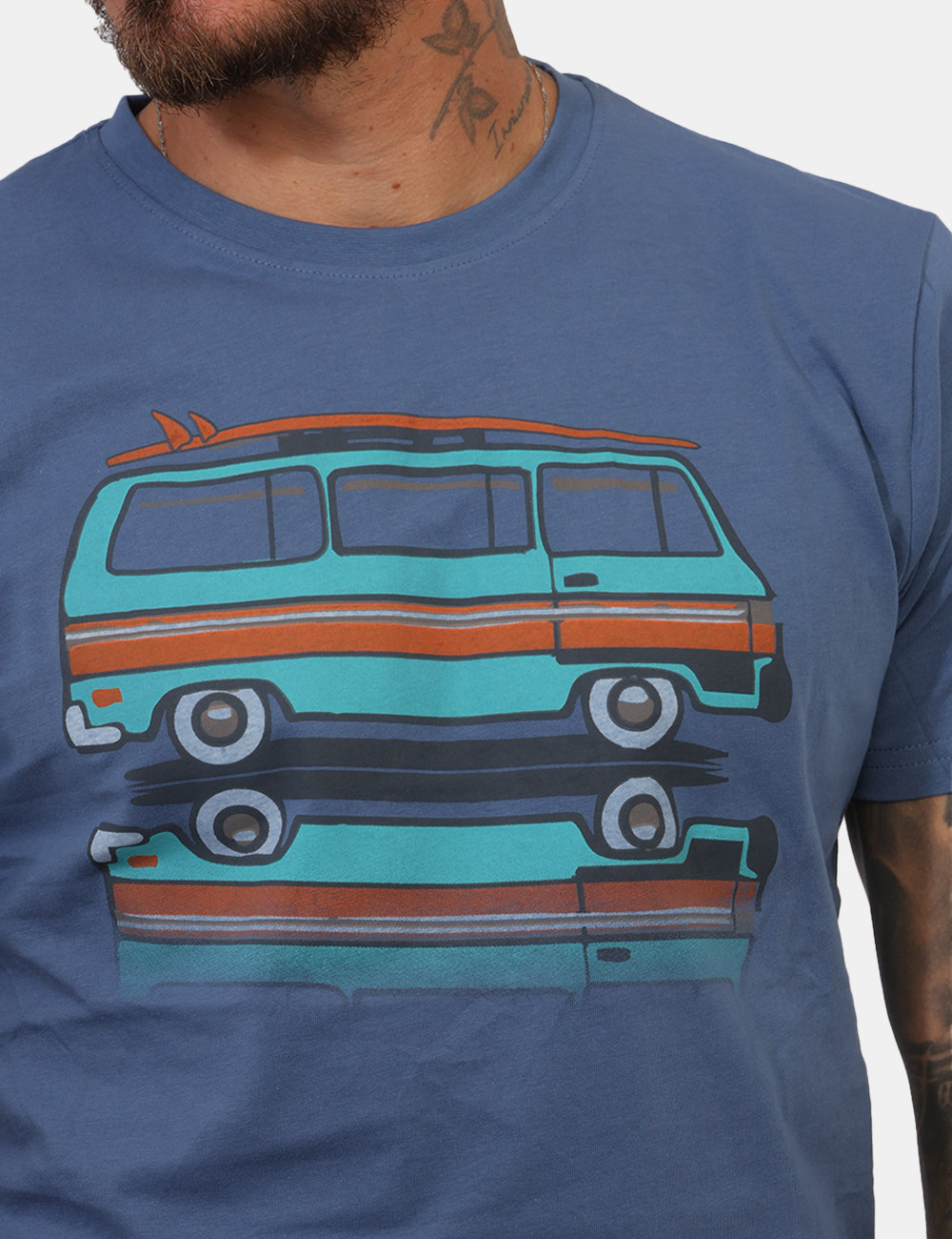 LGE6TS031288U-OB_DENIM_PE26_3 T-shirt Concept83 Blu - T-shirt CONCEPT83 Blu da uomo – stile urbano e comfort quotidiano La T-shirt CONCEPT83 Blu da uomo è