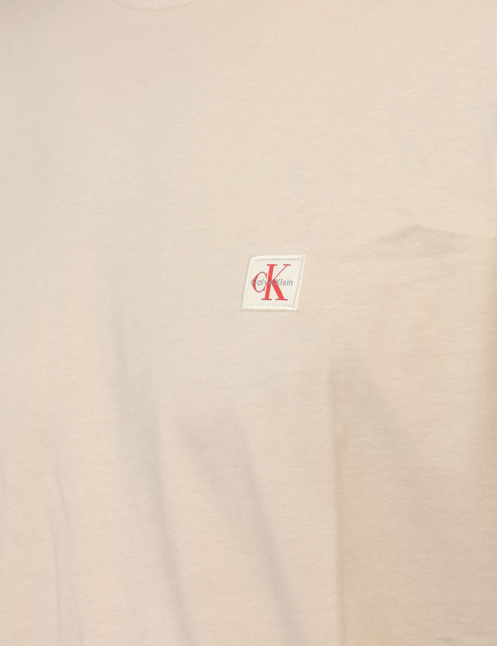 LV04RC272G-OB_2JX_PE26_3 T-shirt Calvin Klein Beige - T-shirt Calvin Klein beige da uomo Dal design essenziale e contemporaneo, questa T-shirt Calvin