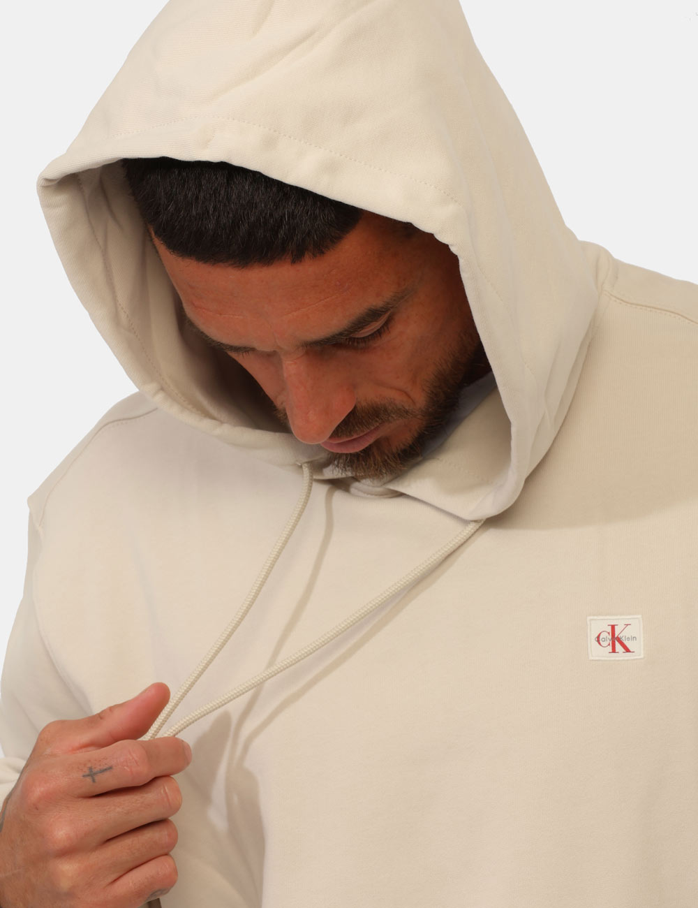 LV04RC274G-OB_2JX_PE26_5 Felpa Calvin Klein Beige - Felpa Calvin Klein beige da uomo Versatile, comoda e perfetta da indossare in ogni periodo dell’a