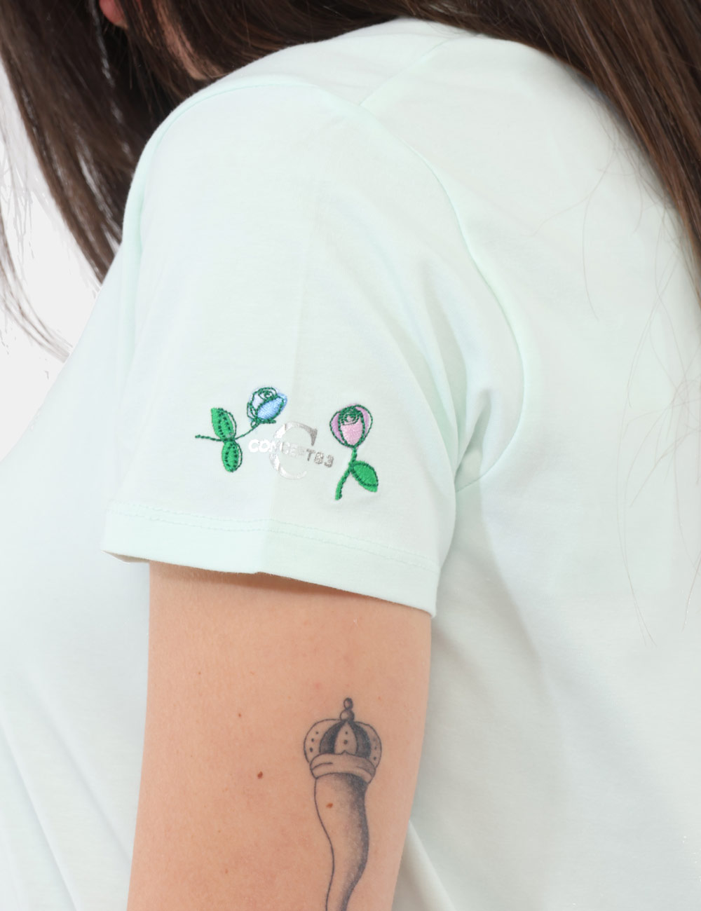 MOD-1-OB_AQUAMARINE_PE26_4 T-shirt Concept83 Azzurra - T-shirt CONCEPT83 Azzurra da donna Casual, fresca e facile da abbinare, la T-shirt CONCEPT83 Azz