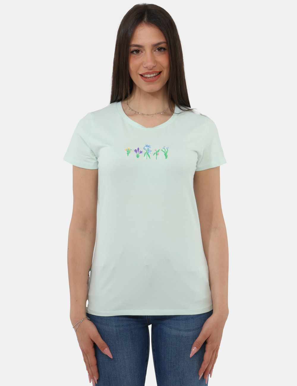 MOD-2-OB_AQUAMARINE_PE26_5 T-shirt Concept83 Azzurra - T-shirt CONCEPT83 Azzurra da donna Fresca, femminile e perfetta per aggiungere un tocco delicato