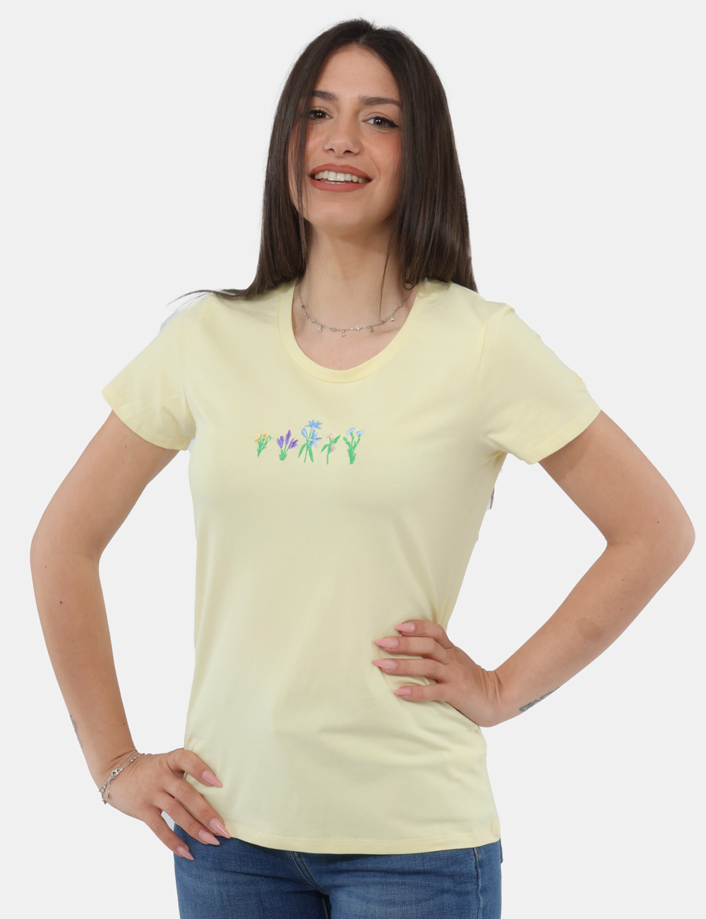 MOD-2-OB_LIGHT-YELLOW_PE26_1 T-shirt Concept83 Gialla - T-shirt CONCEPT83 Gialla da donna Luminosa, fresca e perfetta per dare energia ai look quotidiani
