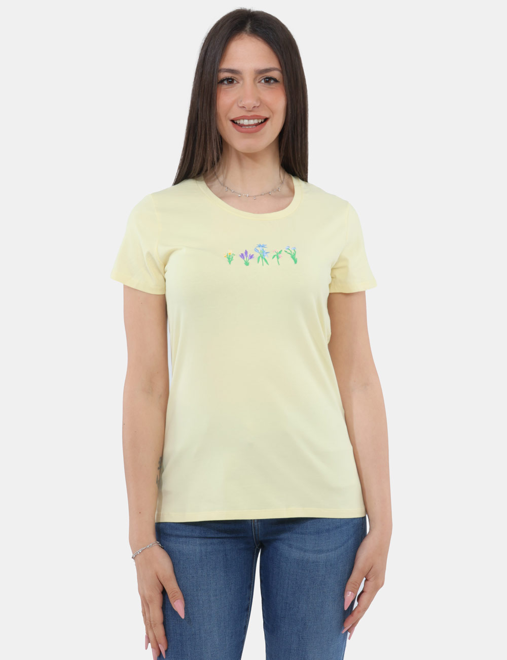 MOD-2-OB_LIGHT-YELLOW_PE26_5 T-shirt Concept83 Gialla - T-shirt CONCEPT83 Gialla da donna Luminosa, fresca e perfetta per dare energia ai look quotidiani