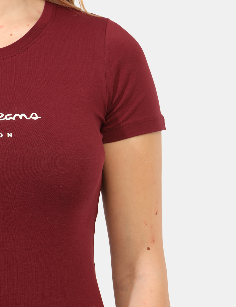 PL505202-OB_LOTUS-RED-P296_PE26_3 PL505202-OB_LOTUS-RED-P296_PE26