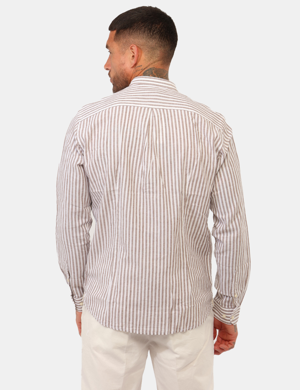 26S01CA-OB_BROWN_PE26_2 Camicia Goha Marrone - Camicia GOHA Marrone da Uomo La Camicia GOHA Marrone da uomo è un capo dal fascino naturale e contemp