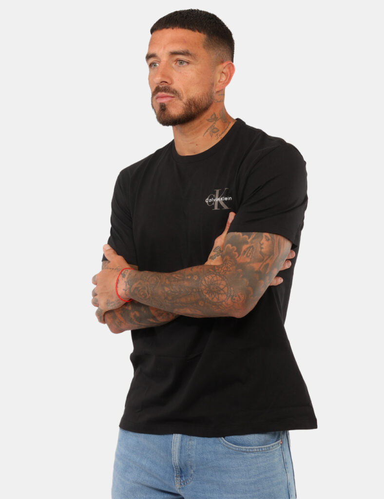 T-shirt Calvin Klein Nera