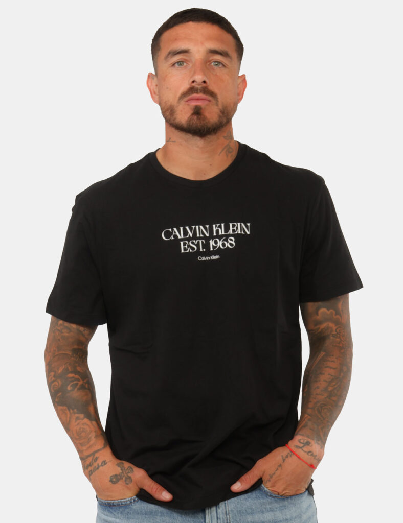 T-shirt Calvin Klein Nera