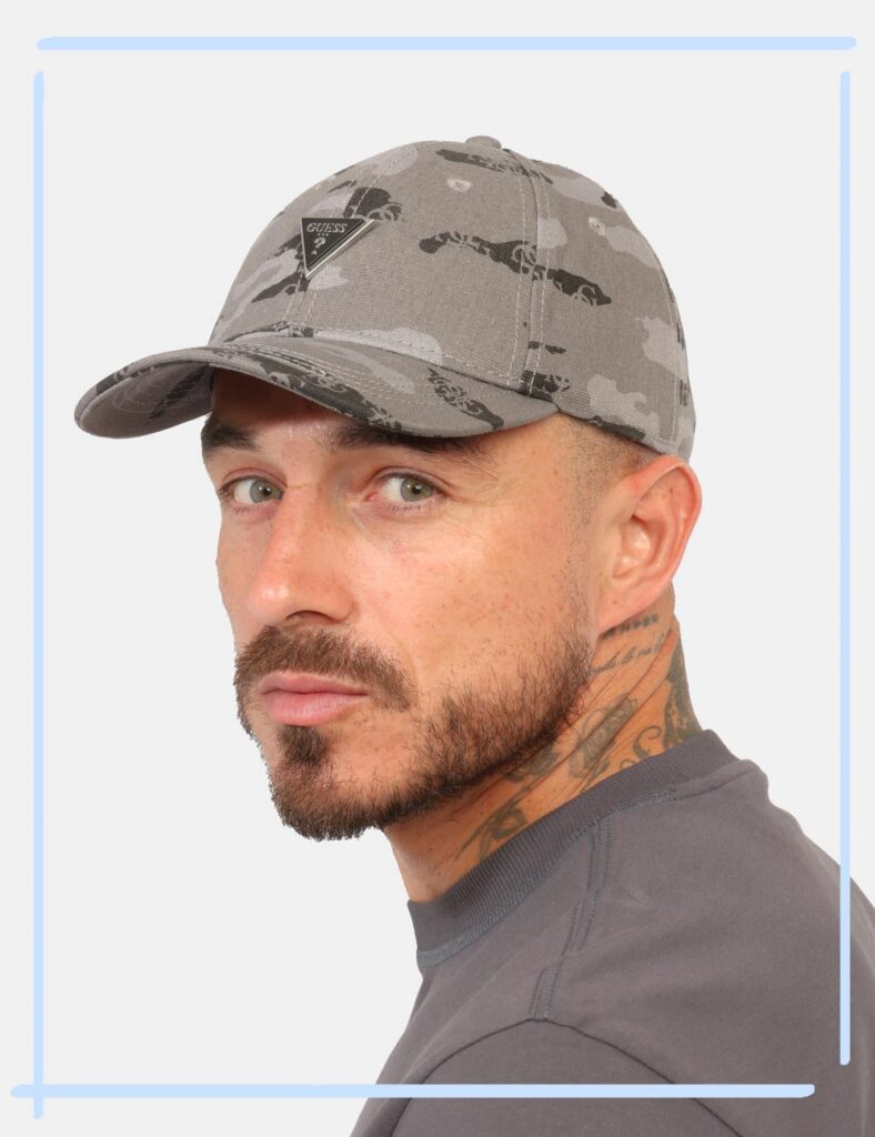 Accessori da uomo firmati - Cappello Guess Grigio