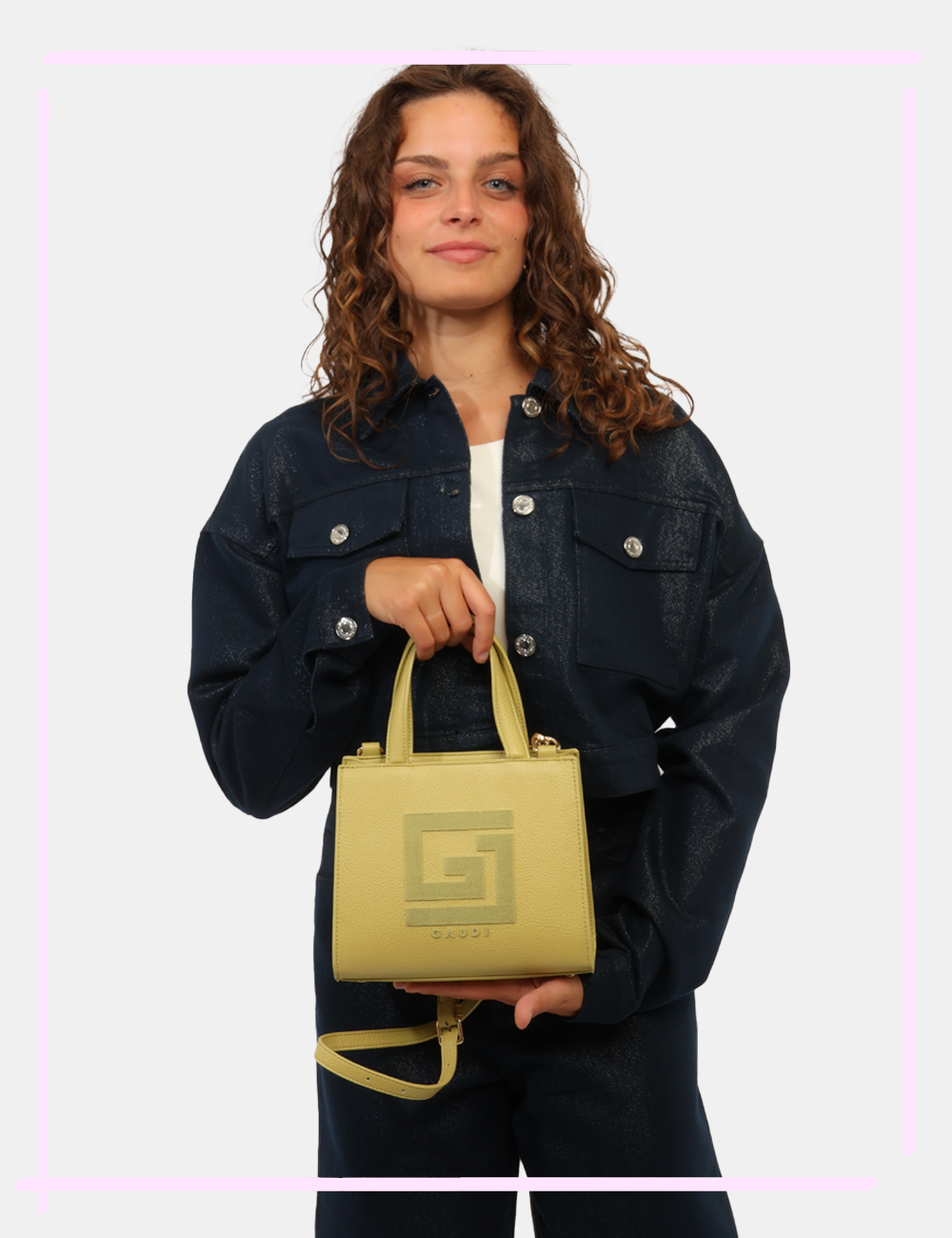 CV6AI-12921-W-CC_VERDE_AI26_1 Borsa Gaudi Verde - Borsa GAUDI Verde da donna La Borsa GAUDI Verde da donna è l'accessorio ideale per chi desidera completa
