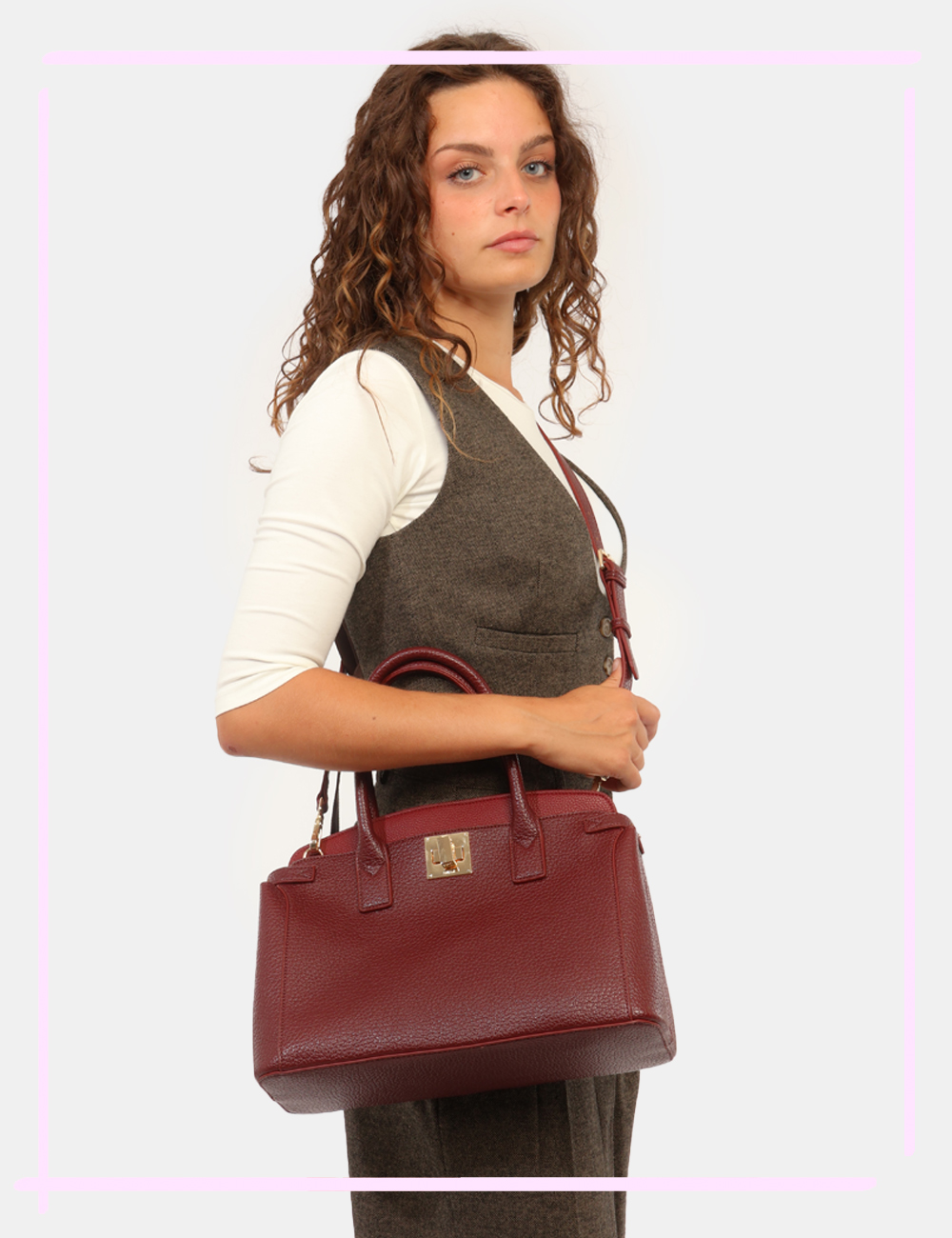 CV6AI-13060-W-CC_BORDEAUX_AI26_1 Borsa Gaudi Bordeaux - Borsa GAUDI Bordeaux da donna La Borsa GAUDI Bordeaux da donna è l'accessorio ideale per chi desidera
